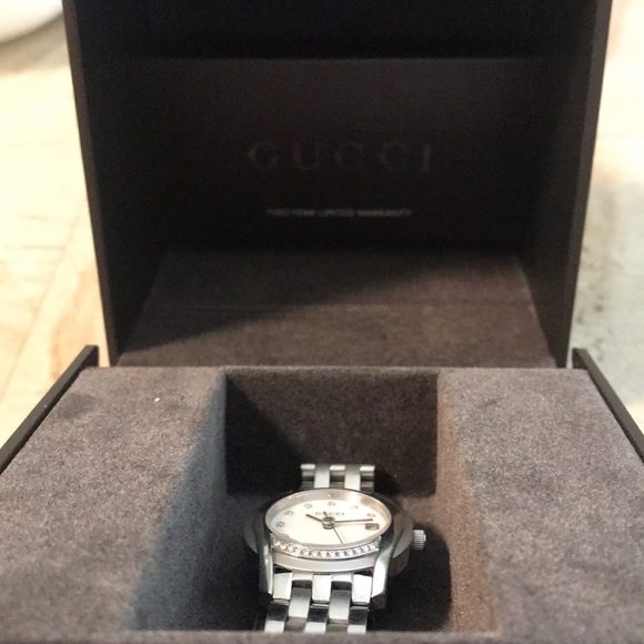 Authentic Gucci Stainless Steel w/ Diamonds Watch - Picture 3 of 6